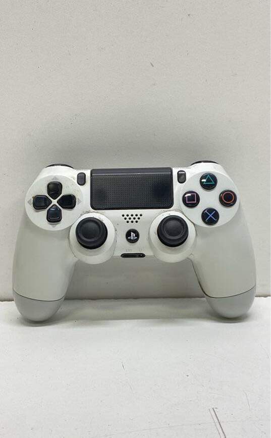 Sony Playstation 4 controller - Glacier White image number 1