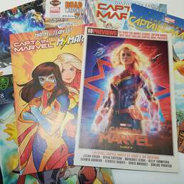 Marvel Captain Marvel Comic Books alternative image