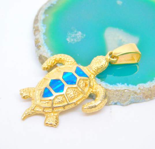 14K Yellow Gold Blue Opal Inlay Sea Turtle Pendant 6.9g image number 1