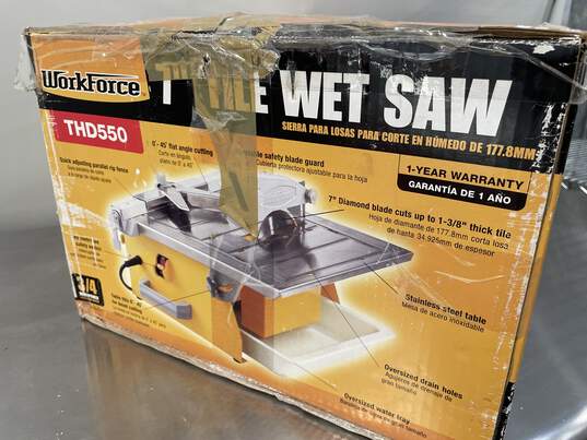 Workforce THD550 Yellow Silver Corded Electric Handheld Tile Saw image number 4