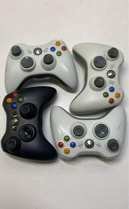 Microsoft Xbox 360 controllers - Lot of 10, mixed color >>FOR PARTS<< alternative image