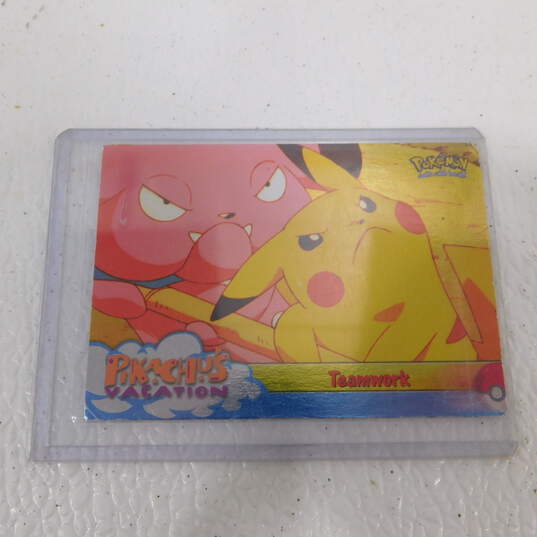 Pokemon Topps Teamwork 54 Foil Pikachu's Vacation Card Blue Logo image number 1