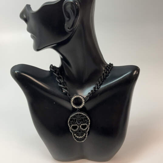 Designer Betsey Johnson Curb Chain Rhinestone Skull Pendant Necklace image number 1