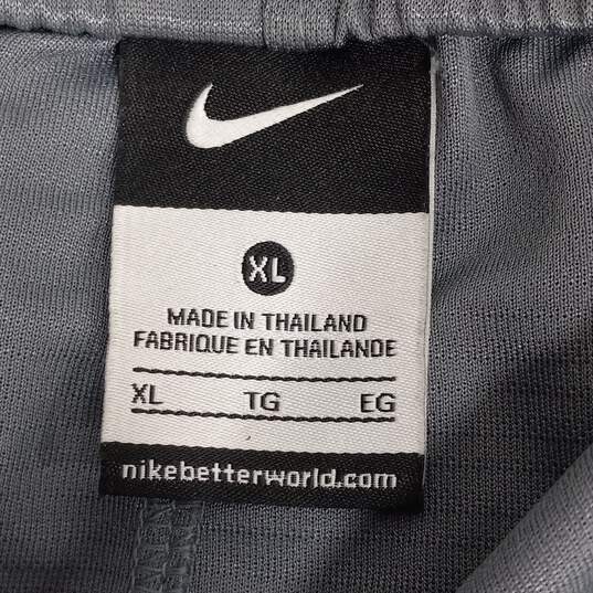 Nike Men's Gray Basketball Shorts Size XL image number 4
