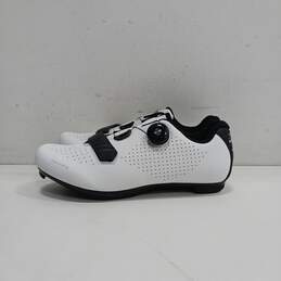 Black & White Cycling Shoes Size 41 alternative image