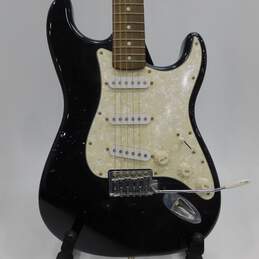 Squier by Fender Brand Strat Model Black 6-String Electric Guitar alternative image