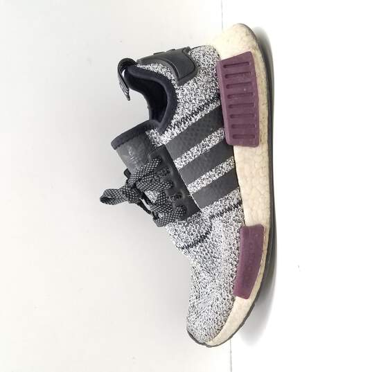 Adidas Men's NMD R1 Sneakers Size 6.5 image number 1