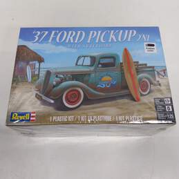 Revell '37 Ford Pickup 1:25 Plastic Model Kit NIB