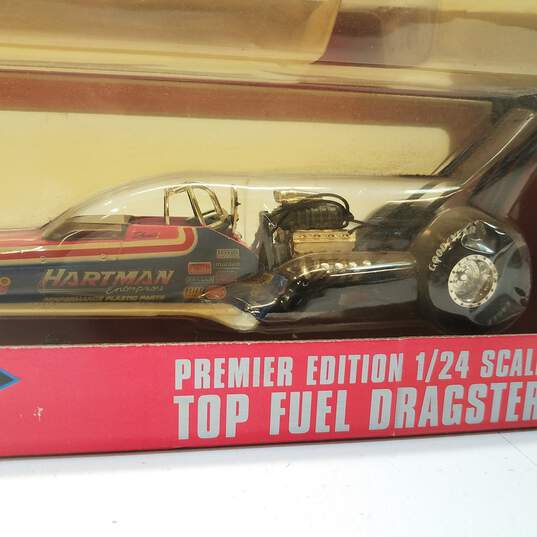 1996 Premier Edition 1/24 Scale Top Fuel Dragster image number 2