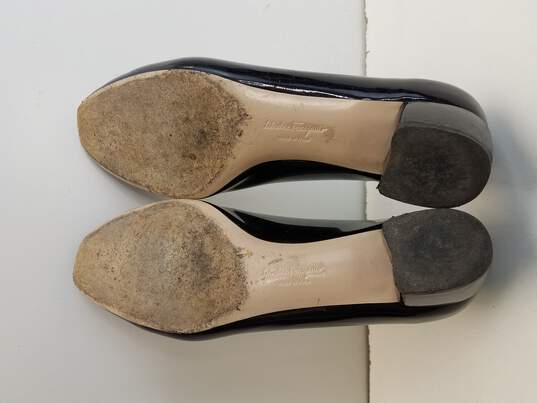 Salvatore Ferragamo Black Patent Leather Heels Size 7 Authenticated image number 5