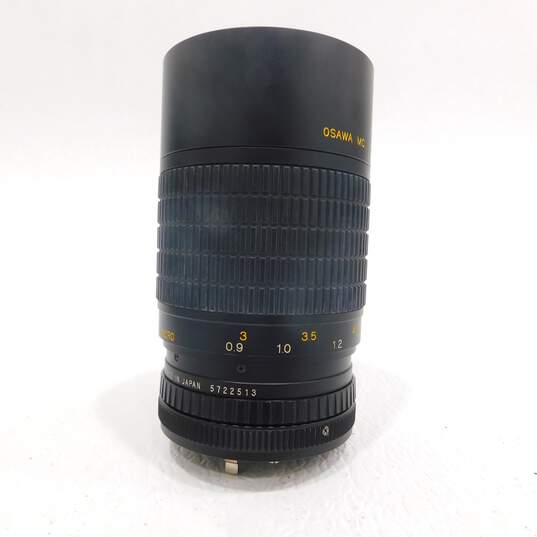 Canon AE-1 Program 35mm Film Camera w/ 3 Lens, Lens Converter, Flash & Bag image number 25