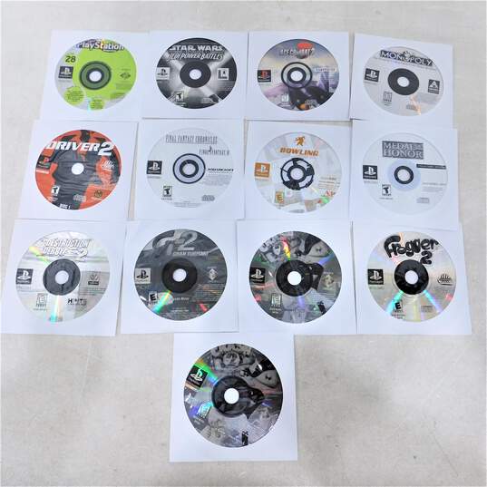 Lot Of 13 PS1 Games image number 1