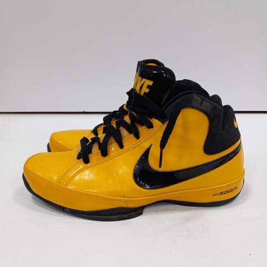 Nike Air Zoom OG Basketball Shoes Men's Size 10 image number 3