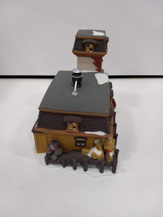 Dept 56 New England Village Series Cape Keag Fish Cannery Figurine image number 6