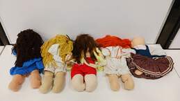 Bundle of 5 Assorted Cabbage Patch Kids Dolls alternative image