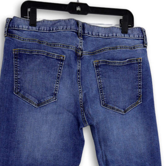 Mens Blue Denim Medium Wash 5-Pocket Design Straight Leg Jeans Size 35X30 image number 4