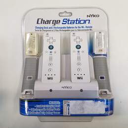 Nyko Charge Station for Nintendo Wii (Sealed)