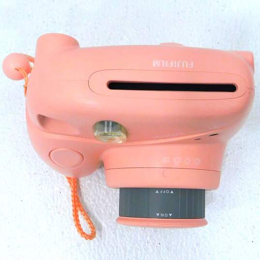 Fujifilm Instax mini 7S  Instant Film Camera – Pink image number 2