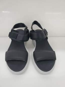 SOREL Women’s Explorer Blitz Sandals In black Size-9 used