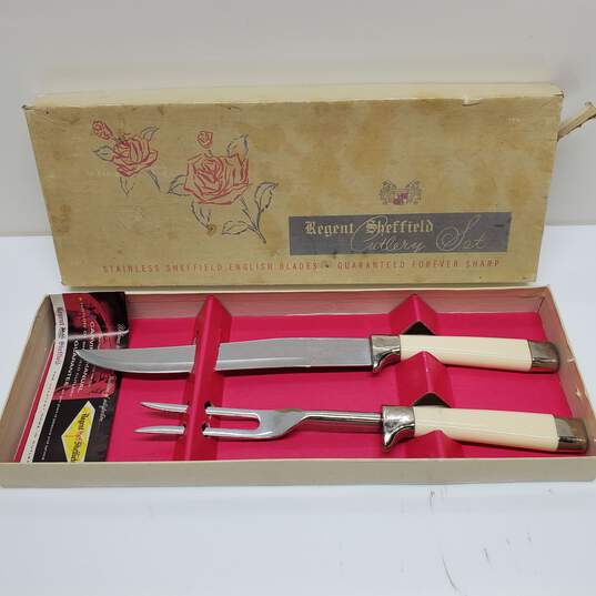 Regent Sheffield Cutlery Set Knife & Fork Carving Set in Box image number 1