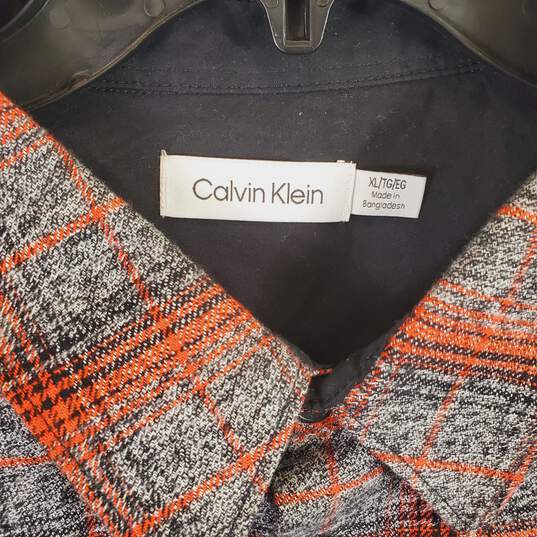 Calvin Klein Men Red Gray Plaid Flannel Shirt XL image number 2