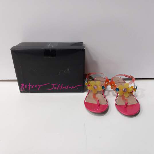 Betsey Johnson Women's Flower Design Sandals Size 8.5 image number 1