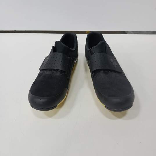 Pair of Black Soul Cycle Bike Shoes Size Eur 41 US10.5 image number 1