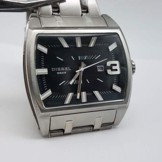 Diesel DZ 1672 2.5.1412 46mm Full Tank Black Dial 5 Bar Only The Braves St. Steel Date Watch 154g image number 1