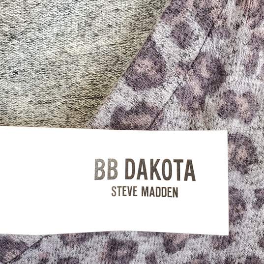 BB Dakota Women Lavender Leopard Shirt L NWT image number 3