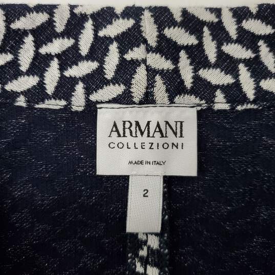 Armani Collezion WM's Navy Blue Pattern Stretch Blazer Size 2 image number 3