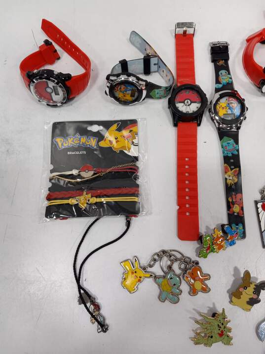 Anime Time Capsule: A Collection of Stylish Watches and Accessories! - 1.20lbs image number 2
