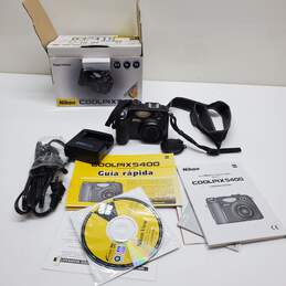 Nikon COOLPIX 5400 5.1MP Digital Camera in Box (Powers On)