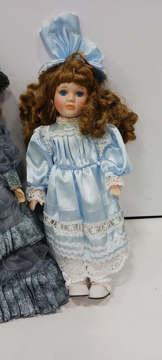 Vintage Bundle of 3 Assorted Porcelain Dolls image number 2