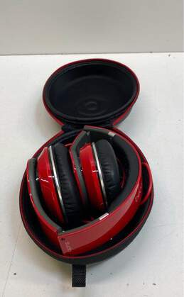 Beats Studio (1st Generation) Wired Headphones with Carrying Case - Red