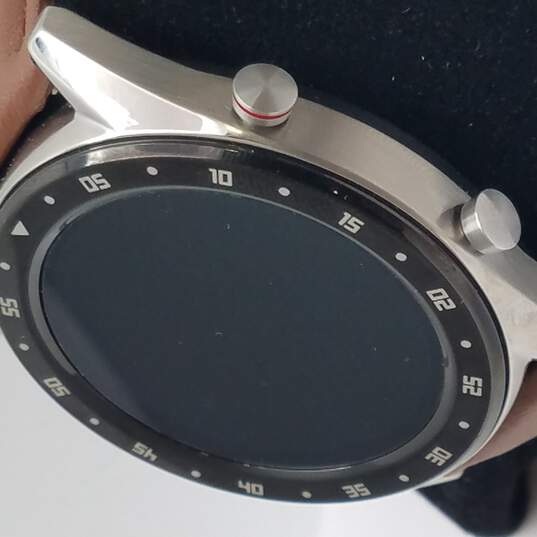 LG LGW150 Silver Tone And Black Smartwatch image number 3