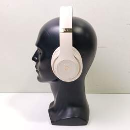 Beats Studio Over The Ear Noise Cancellation Headphones Wired alternative image