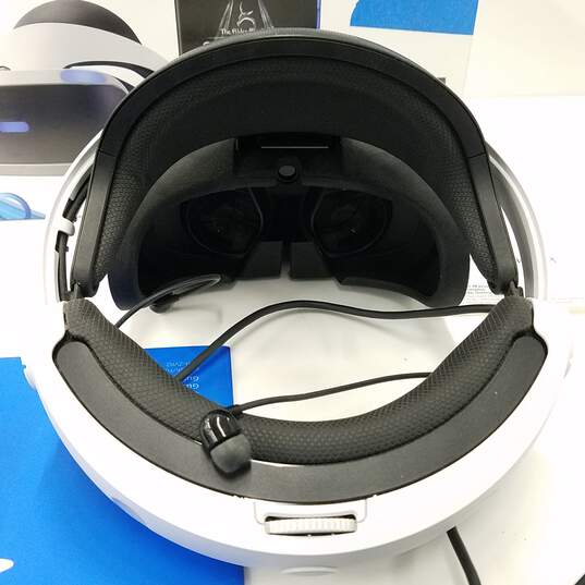 PlayStation VR Complete Kit (No Game) image number 7