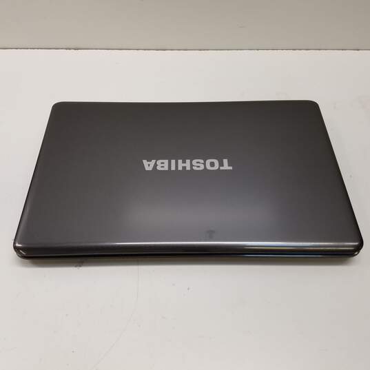 Toshiba Satellite L675 (17in) Intel Core i3 (NO HDD) image number 2