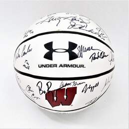 Wisconsin Badgers Basketball Alumni Autographed Ball