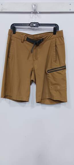 The North face Shorts Size 32