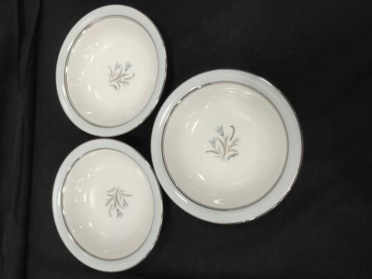9pc Set of Assorted Bluebell Dishware image number 4
