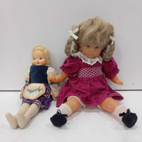 Bundle of Four Assorted Collectible Dolls image number 3