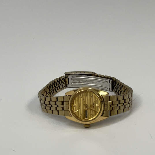 Designer Seiko Gold-Tone Chain Strap Water Resistance Analog Wristwatch image number 3
