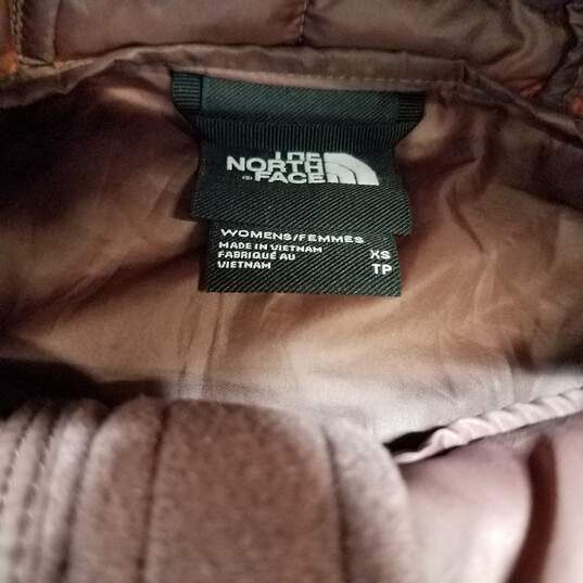 The North Face purplish brown insulated parka women's XS image number 3