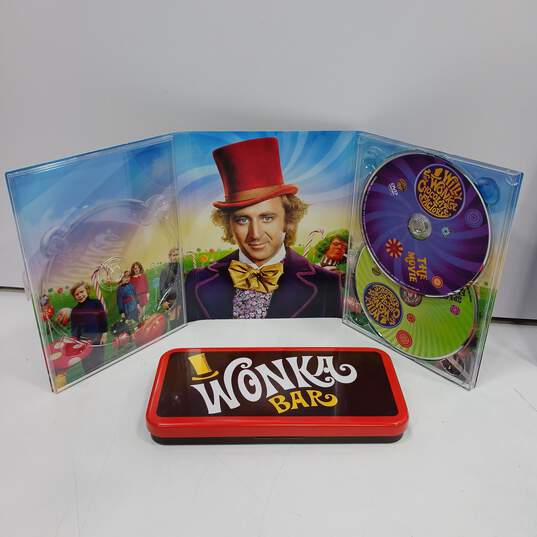 Willy Wonka and the Chocolate Factory Collectible Box Set image number 3
