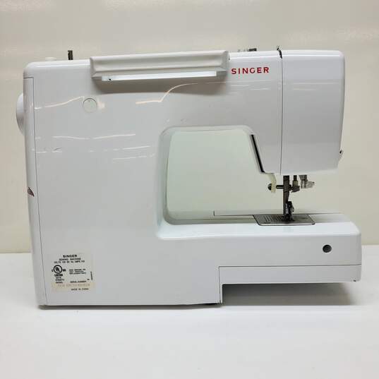 Singer Simple 3337 Sewing Machine w/Pedal + Power Cord  WORKING image number 2