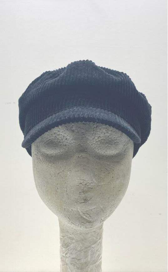 Zara Women's Black Corduroy Hat - Size Small image number 2