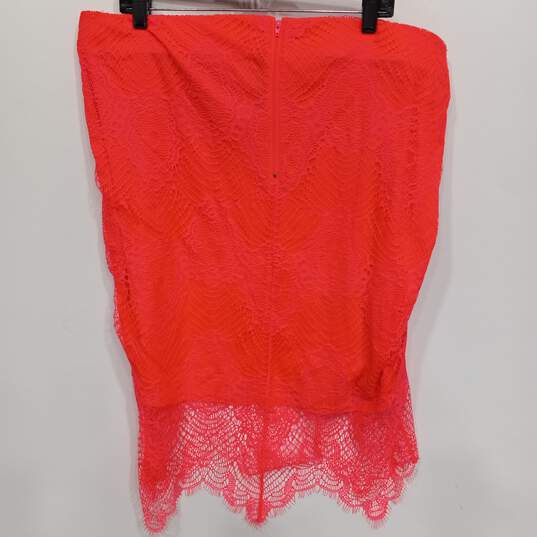 Torrid Coral Lace Pencil Skirt Women's Size 2 image number 5