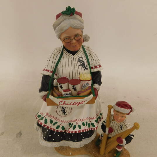 Chicago White Sox  Mrs Claus 2001 MLB image number 4