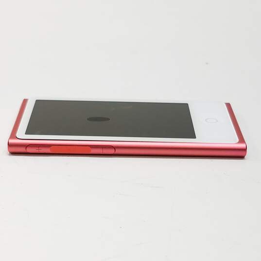 Apple iPod Nano (7th Generation) Pink image number 4